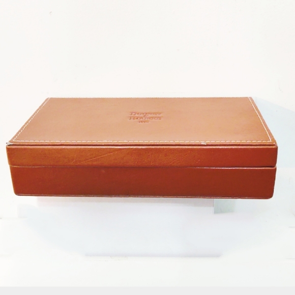 Vintage Dooney & Bourke Leather Accessories Box- Collectible! - Picture 6 of 6